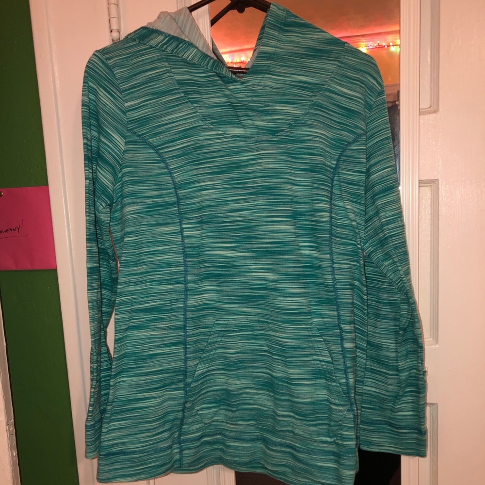 exercise hoodie